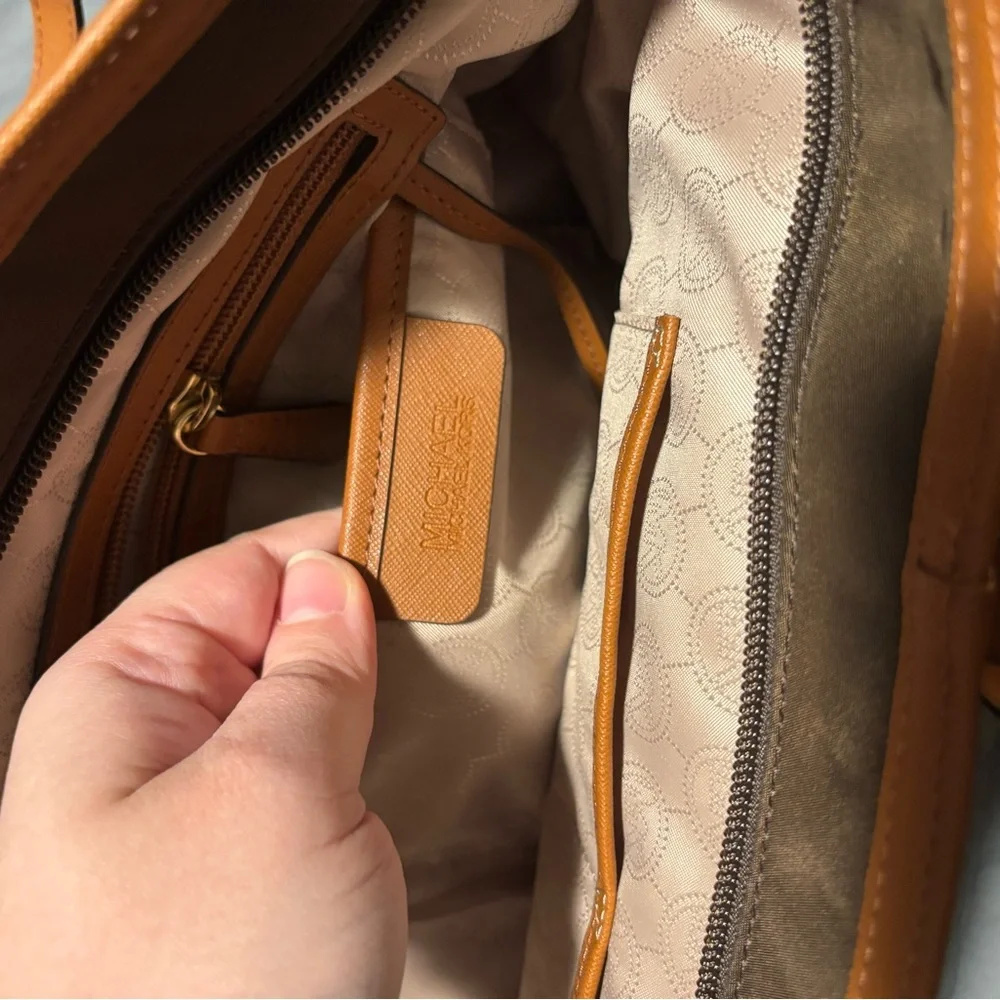 MICHAEL KORS Kempton Chocolate Brown Nylon Tote Bag